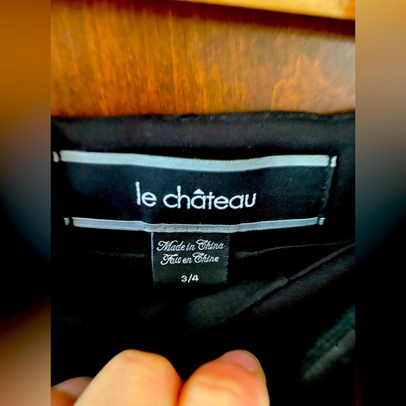 Black short skirt - Picture 3 of 5